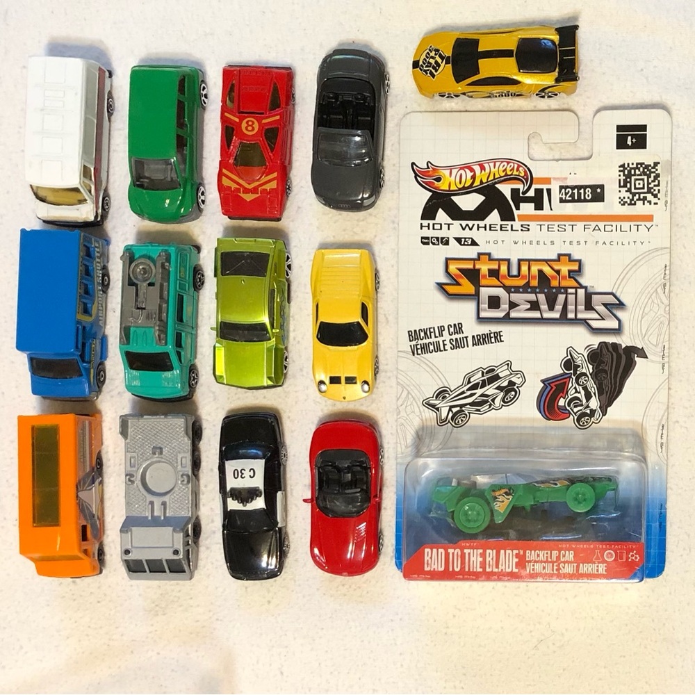NIP Hot Wheels Stunt Devils Car and 13 Other Brand Used Dinky Cars